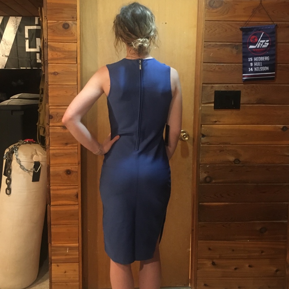 Dress - Picture 2 of 3